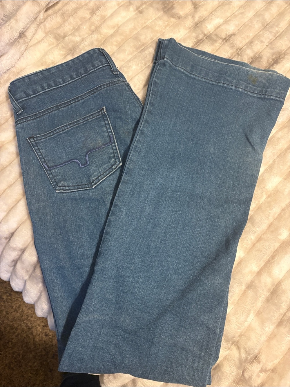Kimes Ranch Women's Light Blue Bootcut Jeans with Pocket Stitching